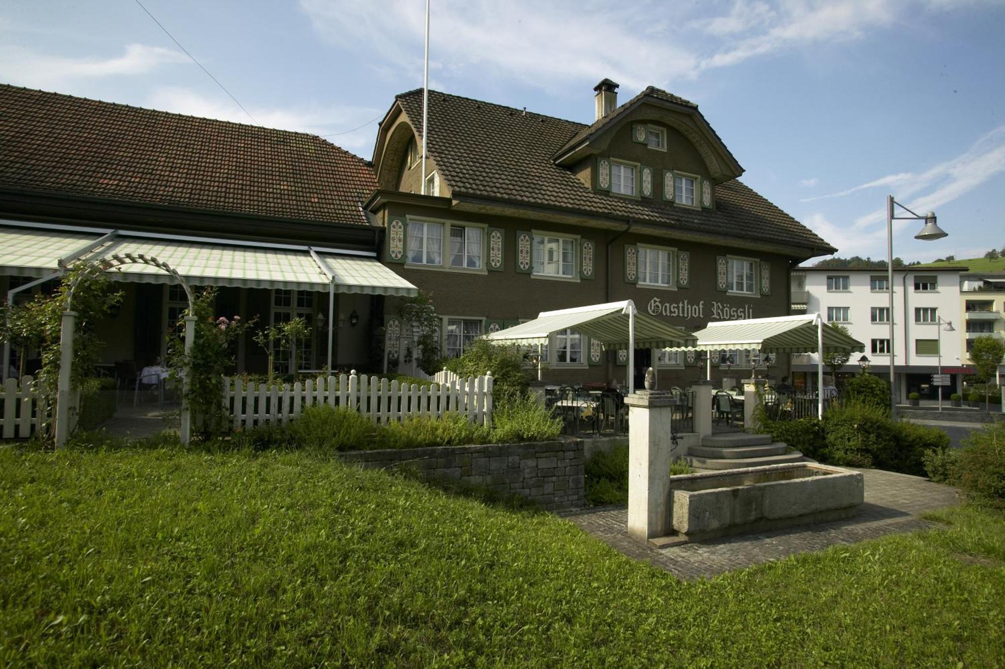 Landgasthof Hotel Roessli Ebikon Экстерьер фото